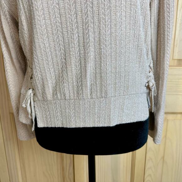 Tommy Bahama Tan Girls Side Lace Up Signature Embroidery Pullover Sweater Sz 14 - Picture 15 of 16